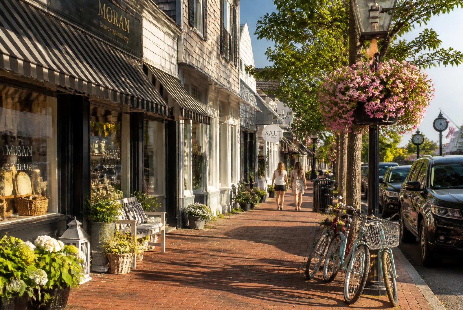 Shops and awnings along Third Avenue in Spring Lake, New Jersey